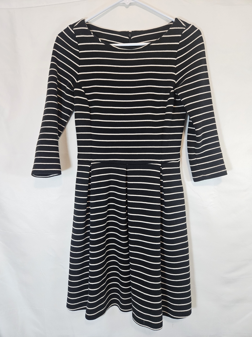 Banana Republic Black and White Striped Fit-and-Flare Long Sleeve Dress Office